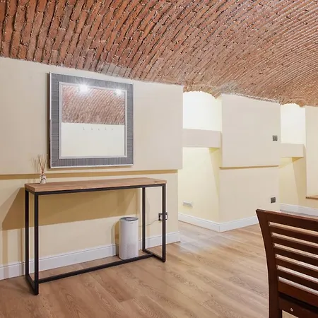 Apartament Joivy Modern And Spacious Family Flat Mediolan